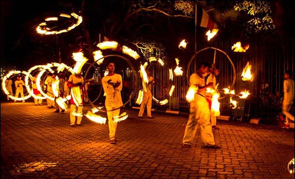 El festival Esala Perahera en Kandy