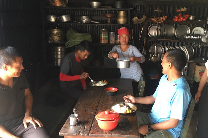 Entrevista a Antonio sobre su viaje a Nepal Entrevista a Antonio sobre su viaje a Nepal